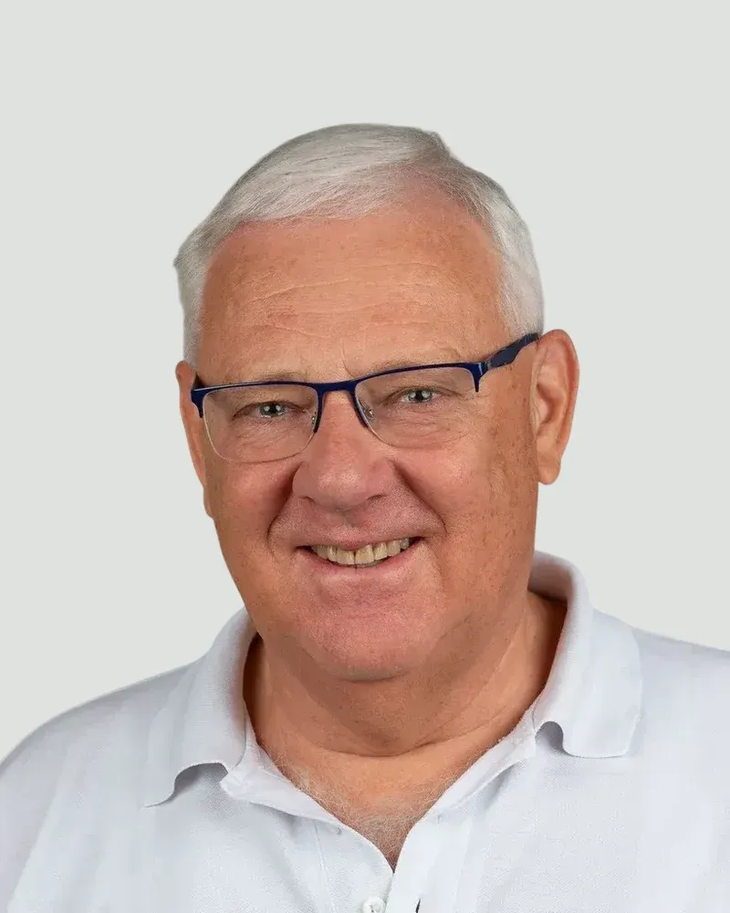 Dr. med. dent. Jürg Kyburz, Praxisgründer · Zahnarzt – Zahnarztpraxis Freienstein